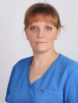 CN4C04940 Зверева Н.И. старшая медсестра нейрохирургич. отд.-min Нейрохирургическое отделение