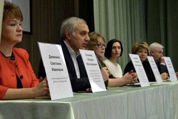 Встреча с администрацией, родителями и учениками медицинских классов школы № 1286