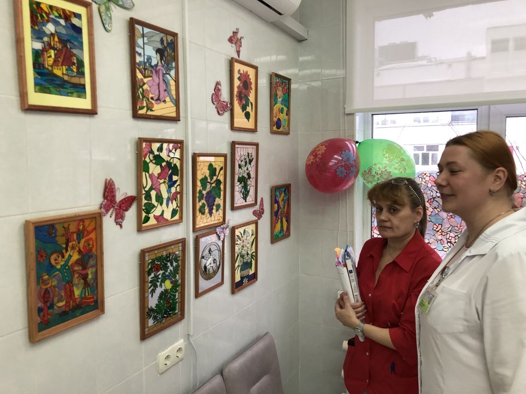 Открытие выставки творческих работ учащихся школ №2097, №1286, №1538