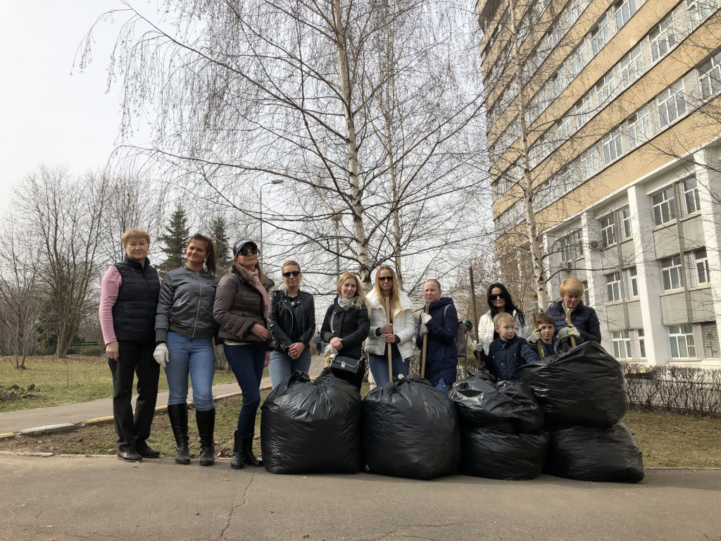 20 апреля в больнице прошёл очередной субботник