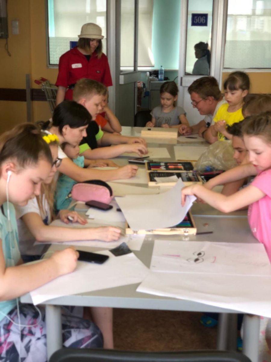 30 мая в рамках проекта «Культурное наследие детям» в эндокринологическом отделении состоялся мастер класс на тему: «История искусства».