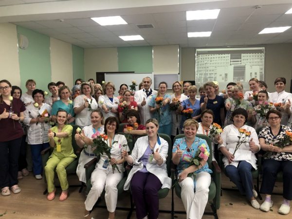 Вчера прошла конференция медицинских сестёр, на которой мы поздравили наших сестёр с их профессиональным праздником