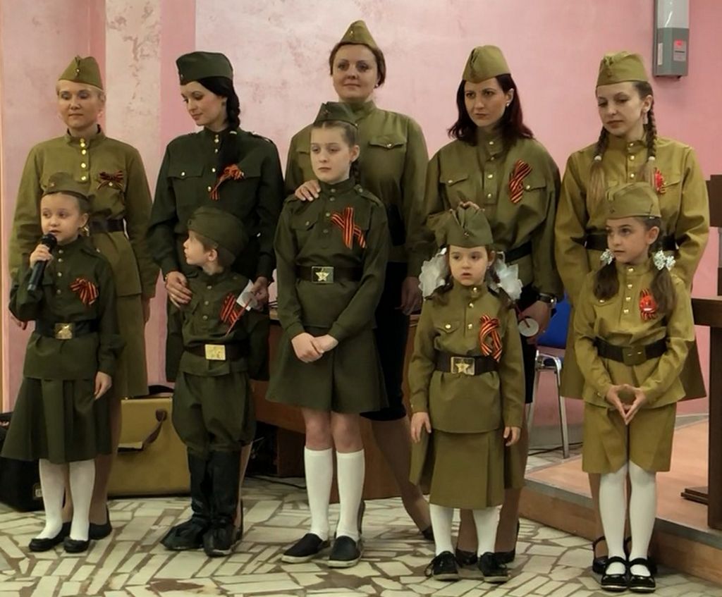 Дети сотрудников ДГКБ им. З.А.Башляевой рассказывают стихотворения о Великой Отечественной Войне