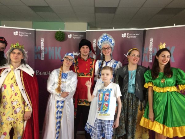 IMG_2680-01-06-19-06-31 Сегодня в нашей больнице для маленьких пациентов прошло праздничное представление «Про Федота-стрельца, удалого молодца»