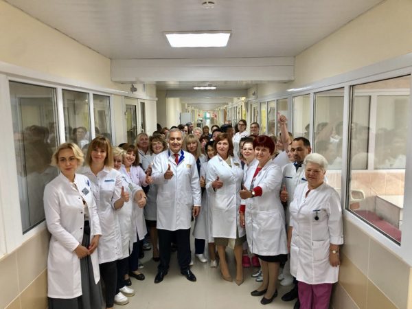 Сегодня после ремонта мы открываем очередное отделение - 5 инфекционное, где лежат дети старшего возраста с ОРВИ и пневмонией