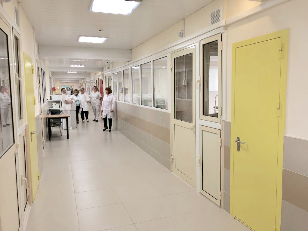 Сегодня после ремонта мы открываем очередное отделение - 5 инфекционное, где лежат дети старшего возраста с ОРВИ и пневмонией