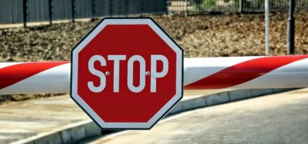 С 13.03.2020 г. с целью профилактики коронавирусной инфекции, в больнице введены ограничительные мероприятия