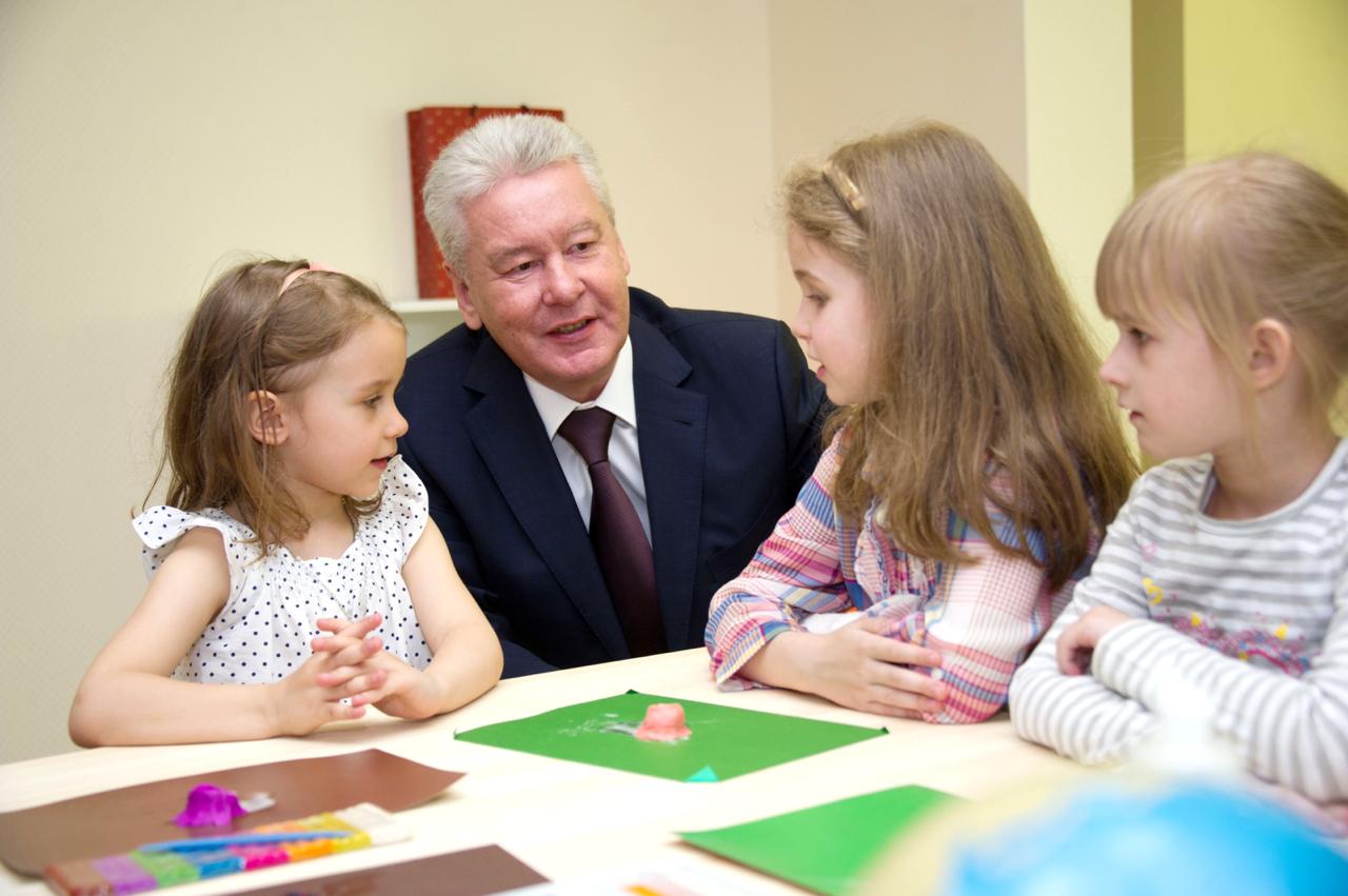 8cc2332e-ff34-4211-b10d-22adf76d1f4e Сегодня День рождения у нашего Мэра, Мэра самого лучшего города Земли.