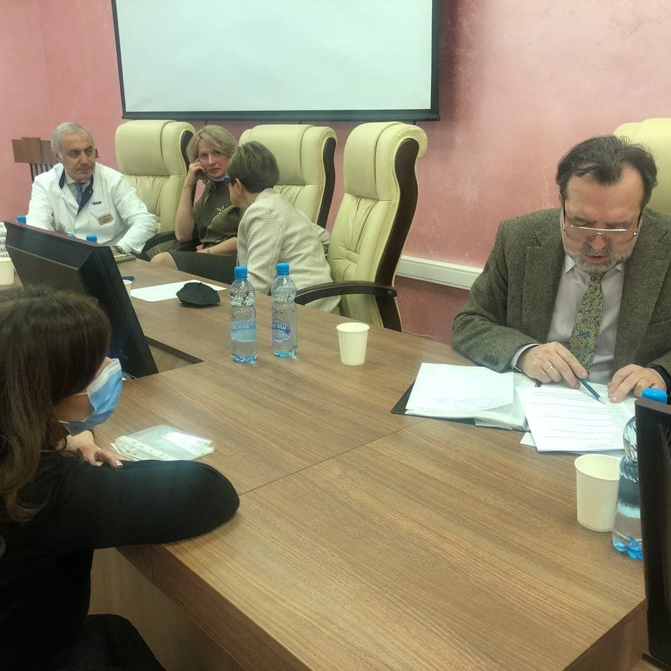 Вчера на базе нашей больницы прошла очередная аттестация врачей для получения квалификационной категории.