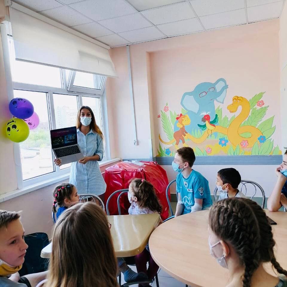 Сегодня состоялся мастер - класс по мультипликации в рамках мероприятий для детей больницы, приуроченных к Международному дню защиты детей!