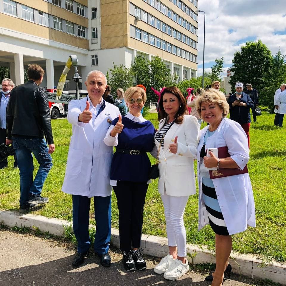 Сегодня в очередной раз мы провели ежегодный Фестиваль безопасности и здоровья детей. По известным причинам праздник прошел в необычном формате, но тем не менее праздник состоялся. Фестиваль организовали @dzdmos Департамент здравоохранения г.Москвы, ДГКБ им.З.А.Башляевой, МЧС России по г.Москве.