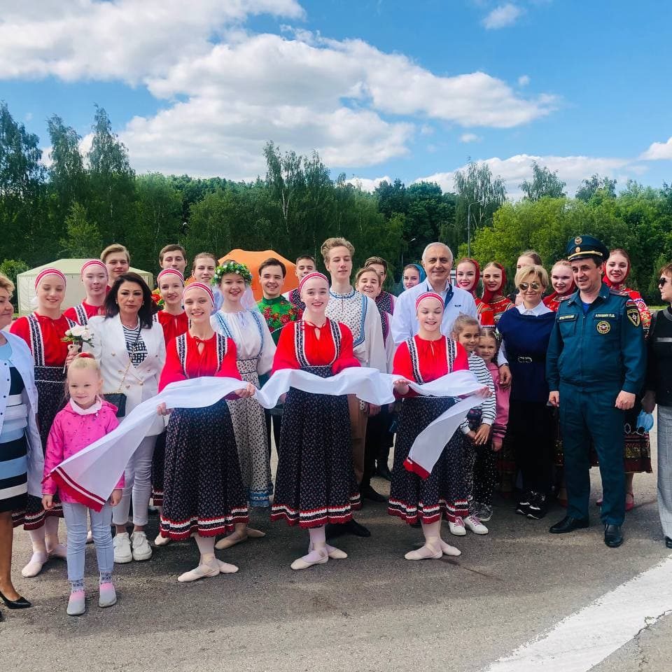Сегодня в очередной раз мы провели ежегодный Фестиваль безопасности и здоровья детей. По известным причинам праздник прошел в необычном формате, но тем не менее праздник состоялся. Фестиваль организовали @dzdmos Департамент здравоохранения г.Москвы, ДГКБ им.З.А.Башляевой, МЧС России по г.Москве.