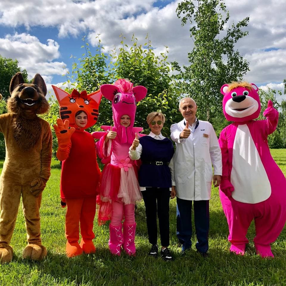 Сегодня в очередной раз мы провели ежегодный Фестиваль безопасности и здоровья детей. По известным причинам праздник прошел в необычном формате, но тем не менее праздник состоялся. Фестиваль организовали @dzdmos Департамент здравоохранения г.Москвы, ДГКБ им.З.А.Башляевой, МЧС России по г.Москве.