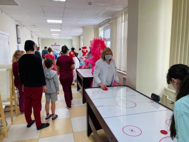 Сегодня в нашей больнице очередной раз прошел замечательный праздник «Добрая елка Мэра Москвы»