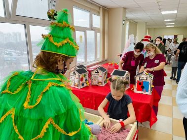 Сегодня в нашей больнице очередной раз прошел замечательный праздник «Добрая елка Мэра Москвы»