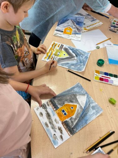 В нашей больнице продолжаются творческие занятия для наших маленьких пациентов в рамках проекта «Досуг для детей»