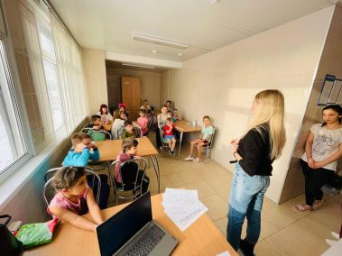 В нашей больнице продолжаются творческие занятия для наших маленьких пациентов в рамках проекта «Досуг для детей»