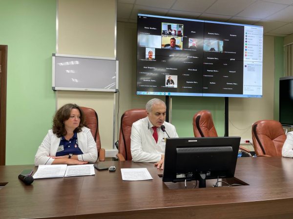 7E6573BC-5289-40C6-B440-436AD62C5D7D