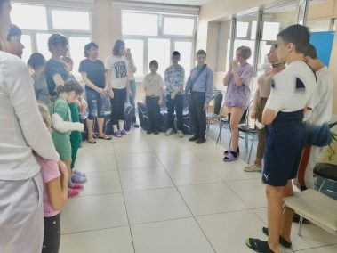 В нашей больнице продолжаются творческие занятия для наших маленьких пациентов в рамках проекта «Досуг для детей»