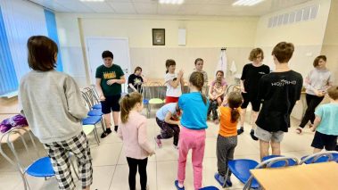 Сегодня специалисты Дворца молодежи «Неоткрытые острова» провели спортивный мастер- класс в отделение эндокринологии.