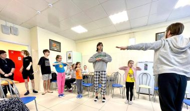 Сегодня специалисты Дворца молодежи «Неоткрытые острова» провели спортивный мастер- класс в отделение эндокринологии.