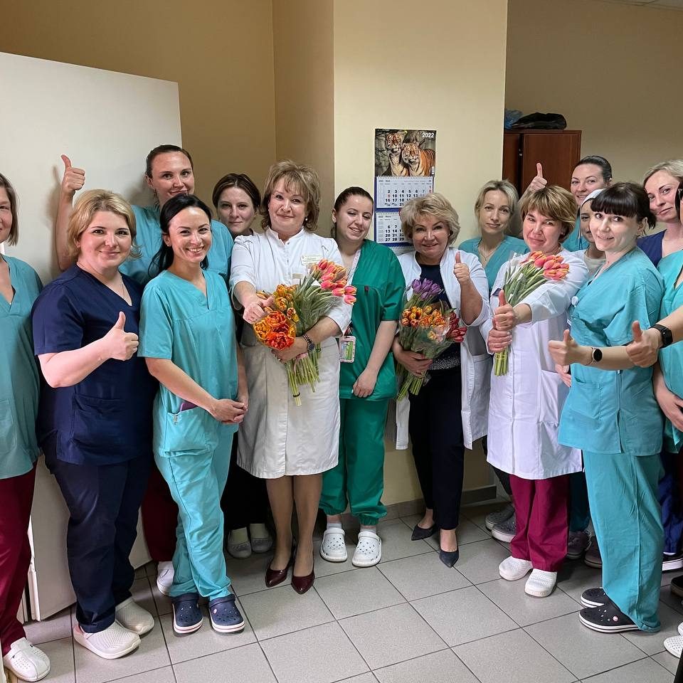 Дорогие наши медицинские сестры! Поздравляем Вас с профессиональным праздником