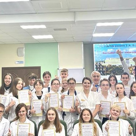 Сегодня состоялась встреча с школьниками Северо-Западного административного округа г. Москвы, победителями и призерами: олимпиад, конкурсов, научно- практических конференций и чемпионата WordSkils