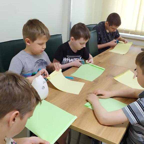 Сегодня волонтеры- организаторы провели мастер- класс с детьми лор отделения