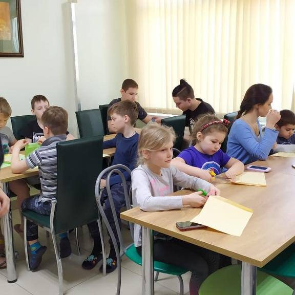 Сегодня волонтеры- организаторы провели мастер- класс с детьми лор отделения