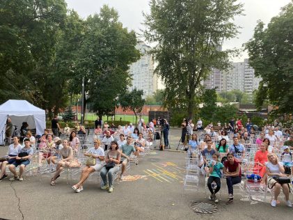 Восьмая дискуссия лектория «Здоровая Москва» «Как вырастить здорового ребенка» прошла 27 августа на главной сцене парка «Таганский»
