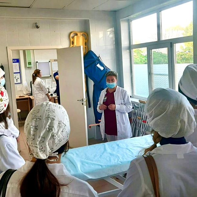 В нашей больнице состоялась первая встреча студентов Медицинского колледжа №1 с администрацией больницы