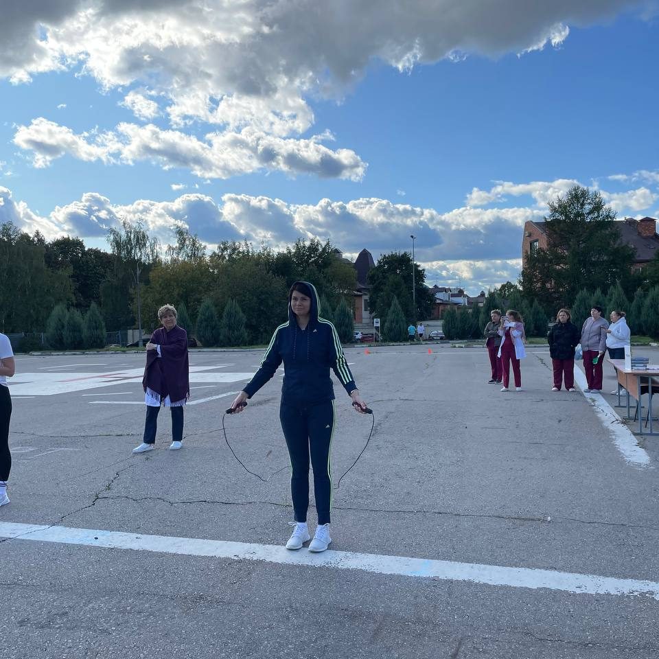 Сегодня в нашей больнице состоялась очередная ежегодная спартакиада среди наших сотрудников, посвящённая Дню нашего любимого, самого лучшего города на планете!