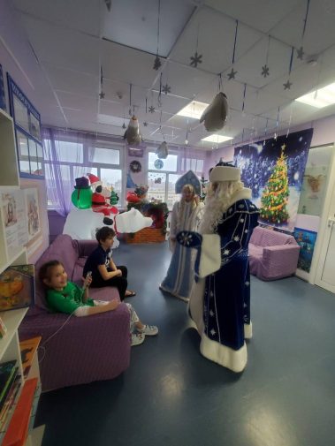 Сегодня в нашей больнице в очередной раз прошел замечательный предновогодний праздник «Добрая елка Мэра Москвы»