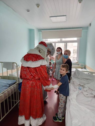 Сегодня в нашей больнице в очередной раз прошел замечательный предновогодний праздник «Добрая елка Мэра Москвы»