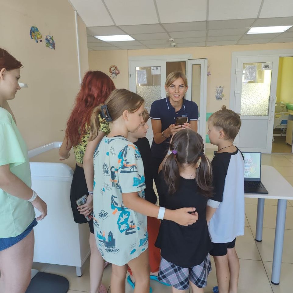 Молодежный совет ДГКБ им. З.А. Башляевой рассказал пациентам о ЗОЖ