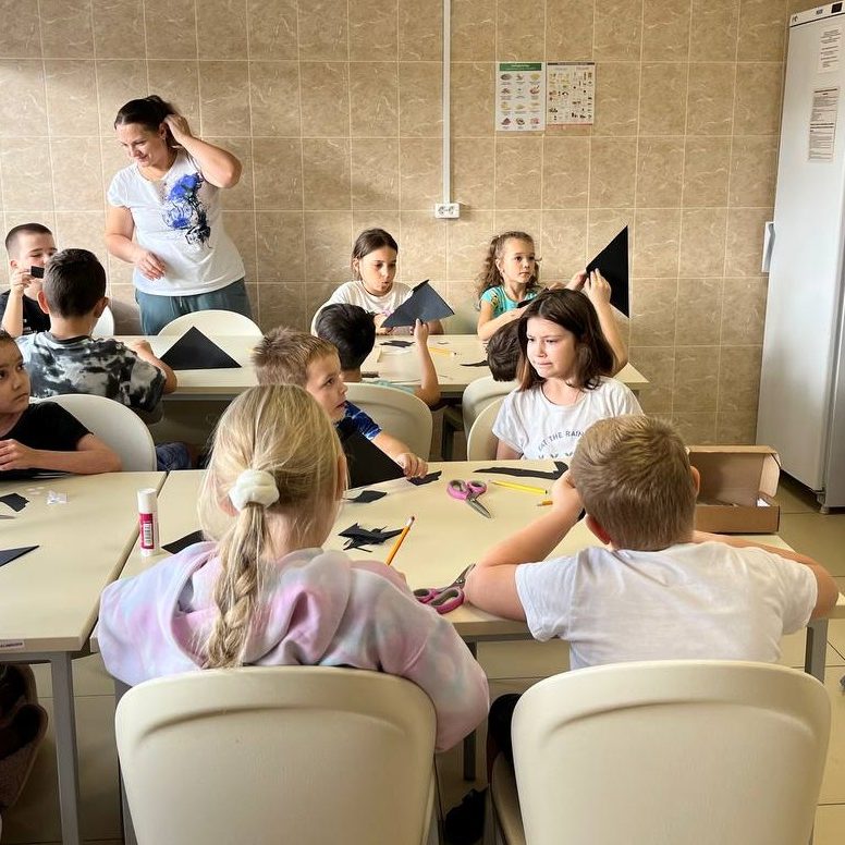 Пациенты детской больницы им. З.А. Башляевой изучают искусство оригами