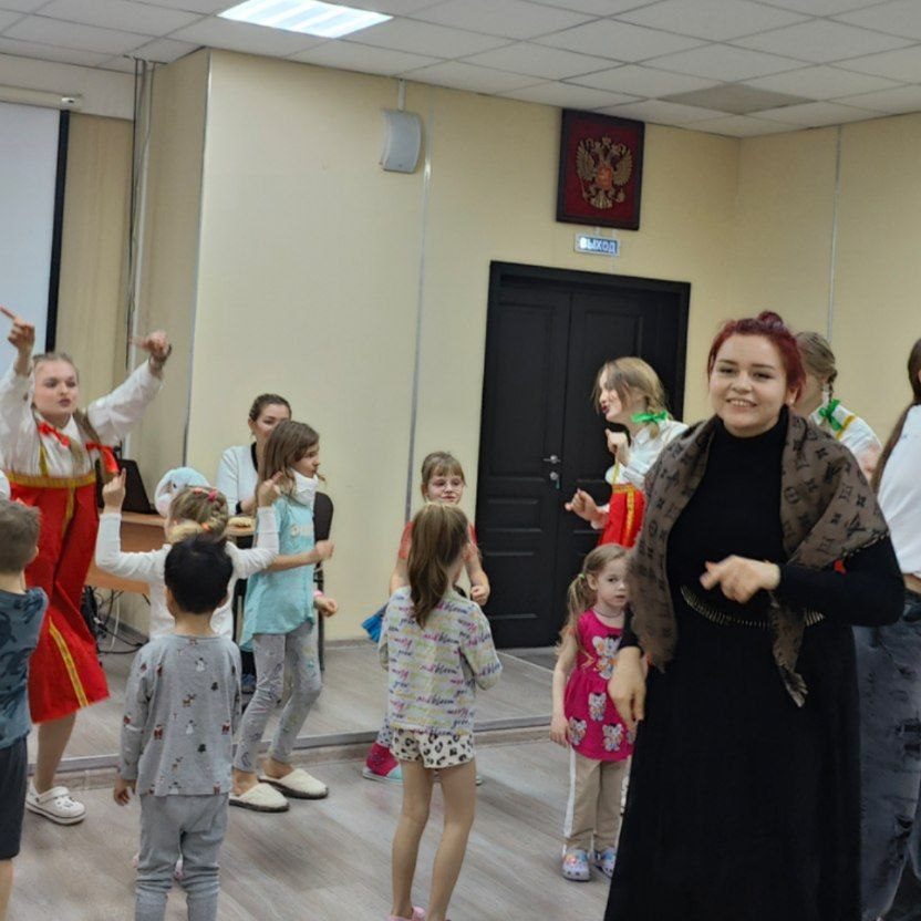 Медколледж № 5 поздравил пациентов больницы с Новым годом