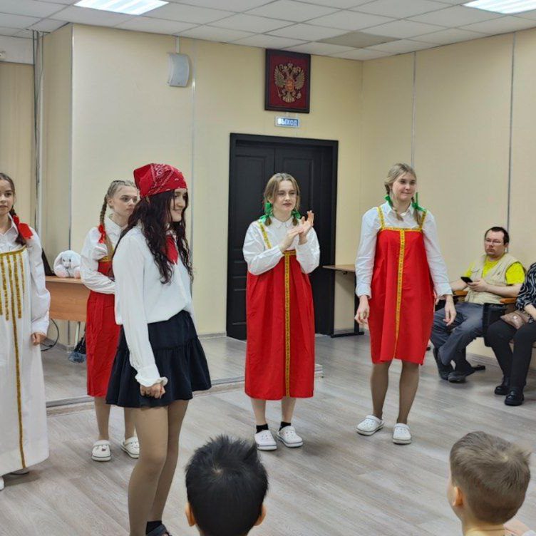 Медколледж № 5 поздравил пациентов больницы с Новым годом