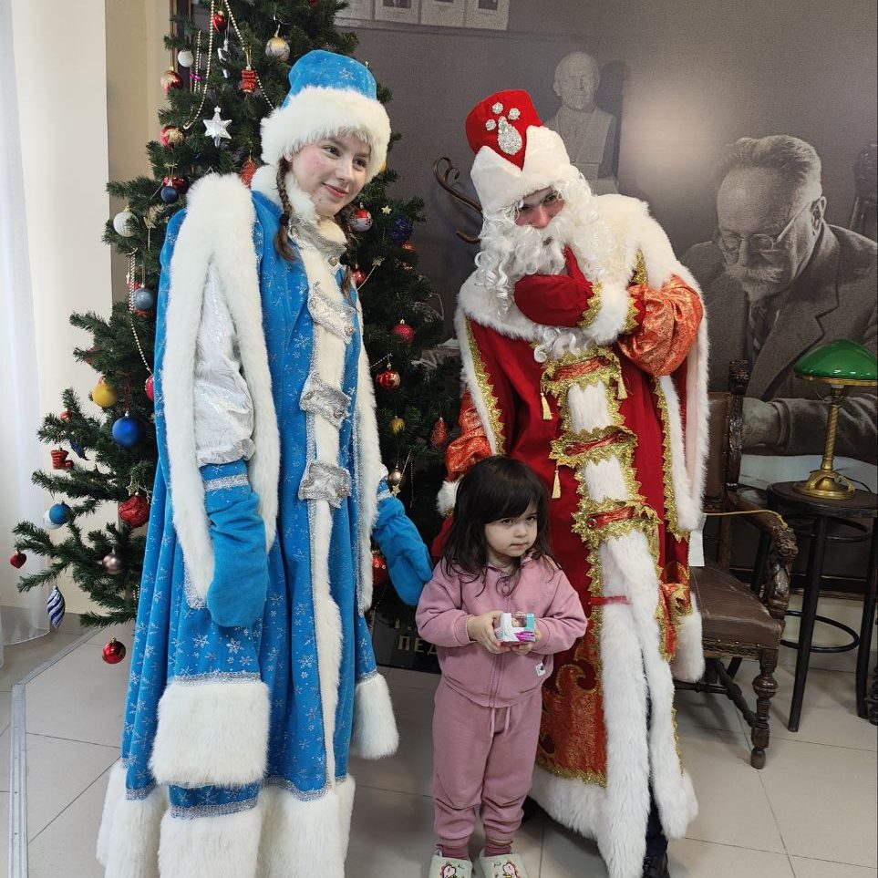 Медколледж № 5 поздравил пациентов больницы с Новым годом