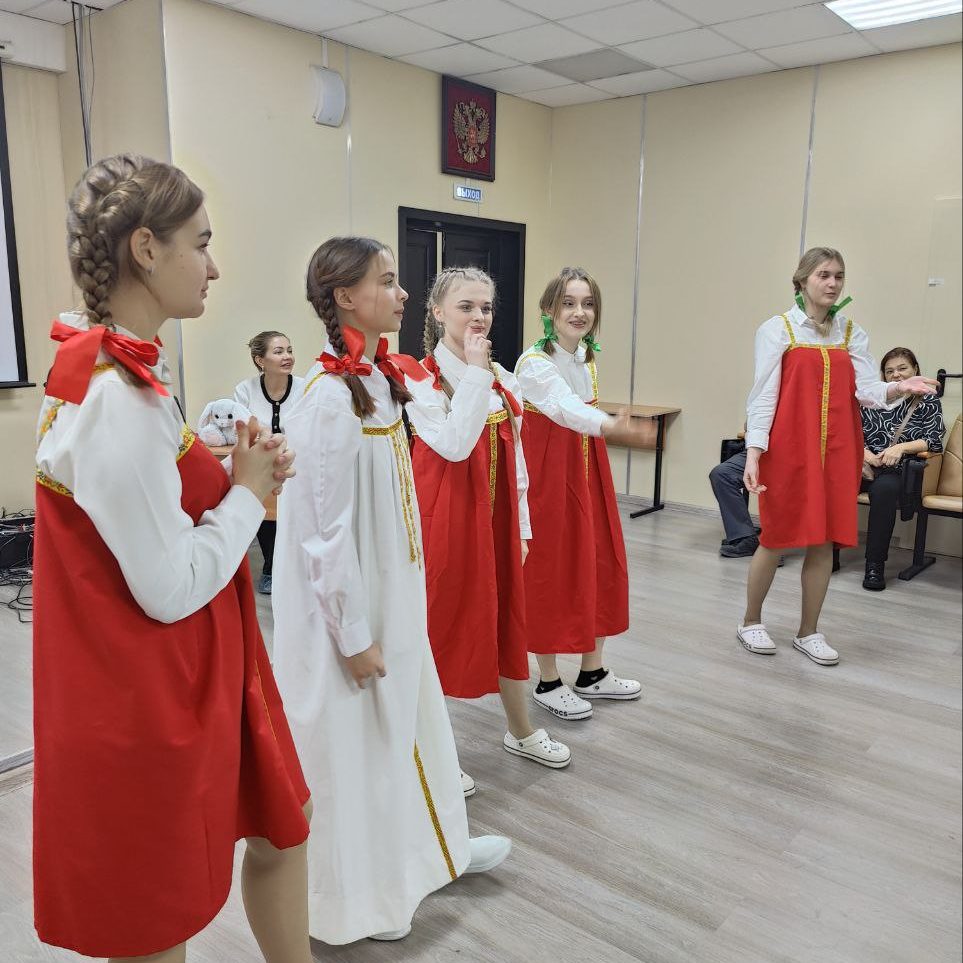 Медколледж № 5 поздравил пациентов больницы с Новым годом