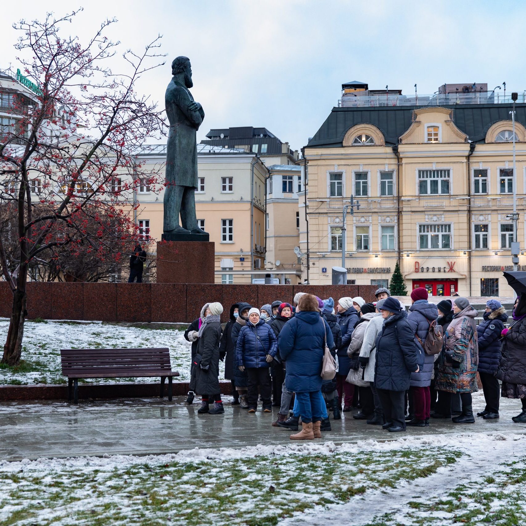 Анастасия Ракова анонсировала старт зимнего сезона в проекте «Московское долголетие»