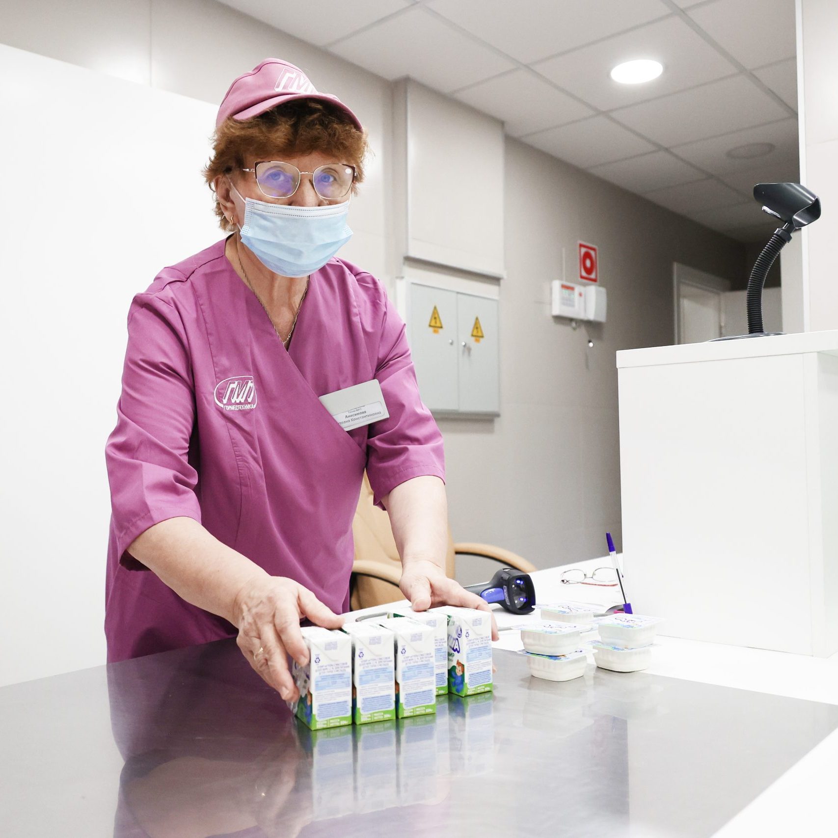 Вице-мэр Ракова: за прошедший год москвичи получили на молочно-раздаточных пунктах почти 50 млн продуктовых наборов