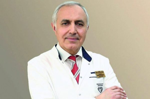 им